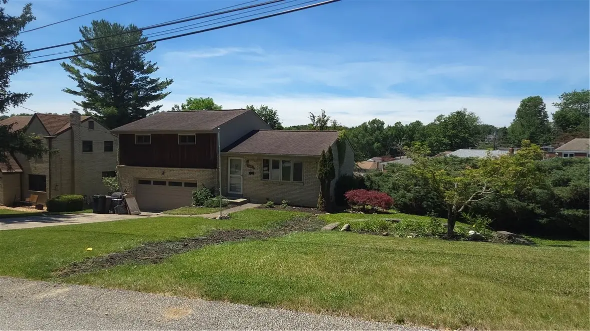 1094 Greenwood Dr, Pittsburgh, PA 15236 - #1