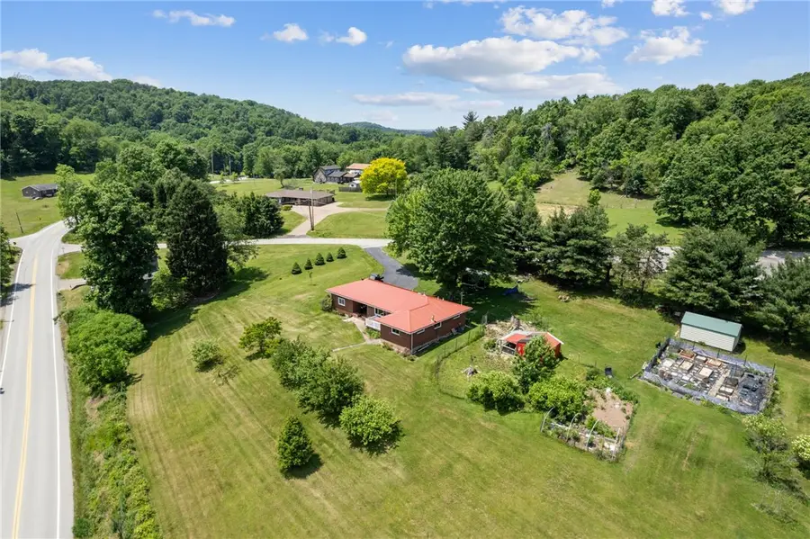 612 Rich Hill Rd, Leechburg, PA 15656 - #2