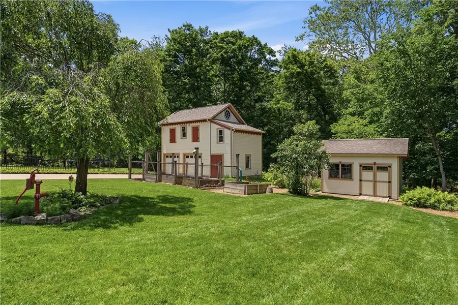 1001 Glenshaw Ave, Glenshaw, PA 15116 - #3