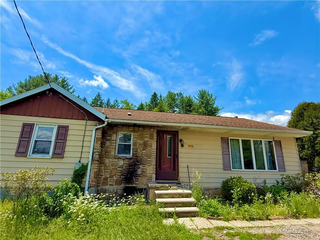1310 Camp Dr, Windber, PA 15963 - #1