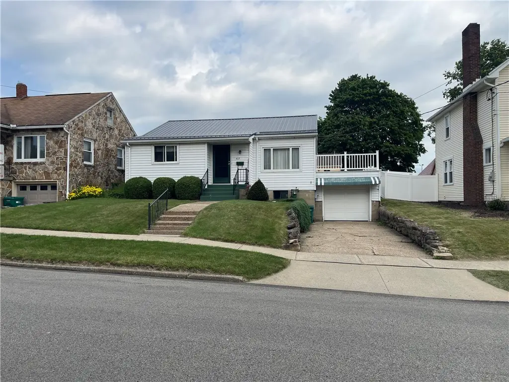 457 Chestnut St, Indiana, PA 15701 - #1