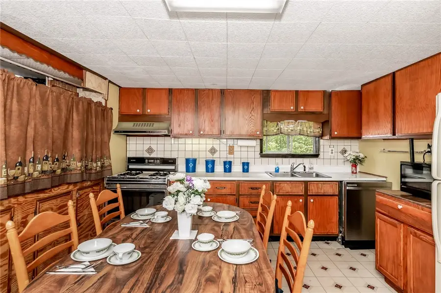 49 Durand Rd, Saltsburg, PA 15681 - #3