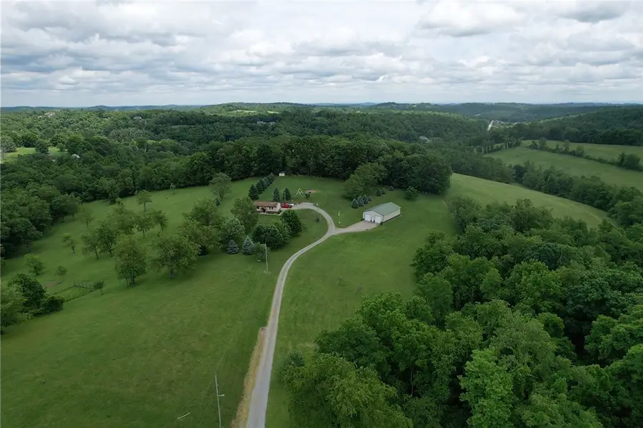 516 Chestnut Ridge Rd, Amwell, PA 15301 - #2