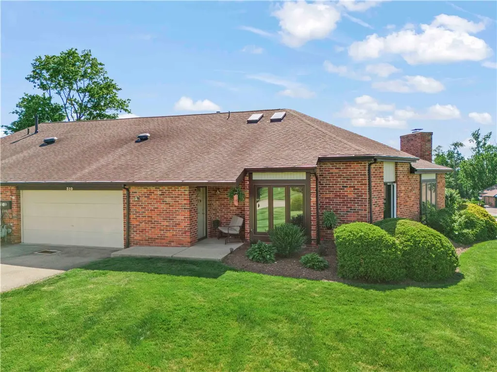 310 Greenwood Dr, Canonsburg, PA 15317 - #1