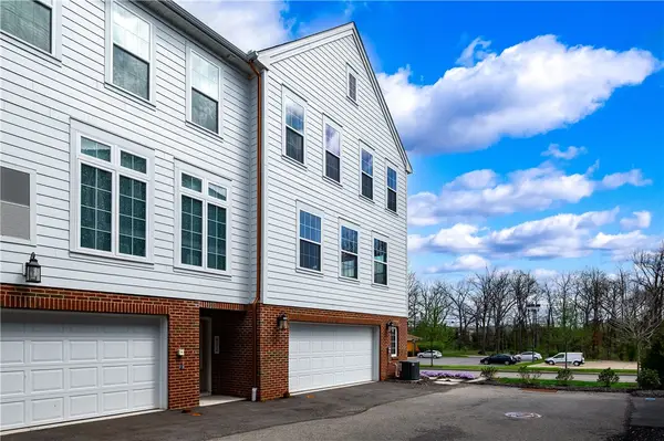 800 Gillian Lane, Cranberry Twp, PA 16066