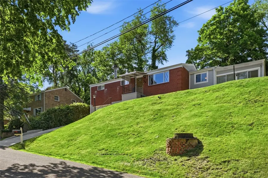 1218 Terrace St, Bridgeville, PA 15017 - #3
