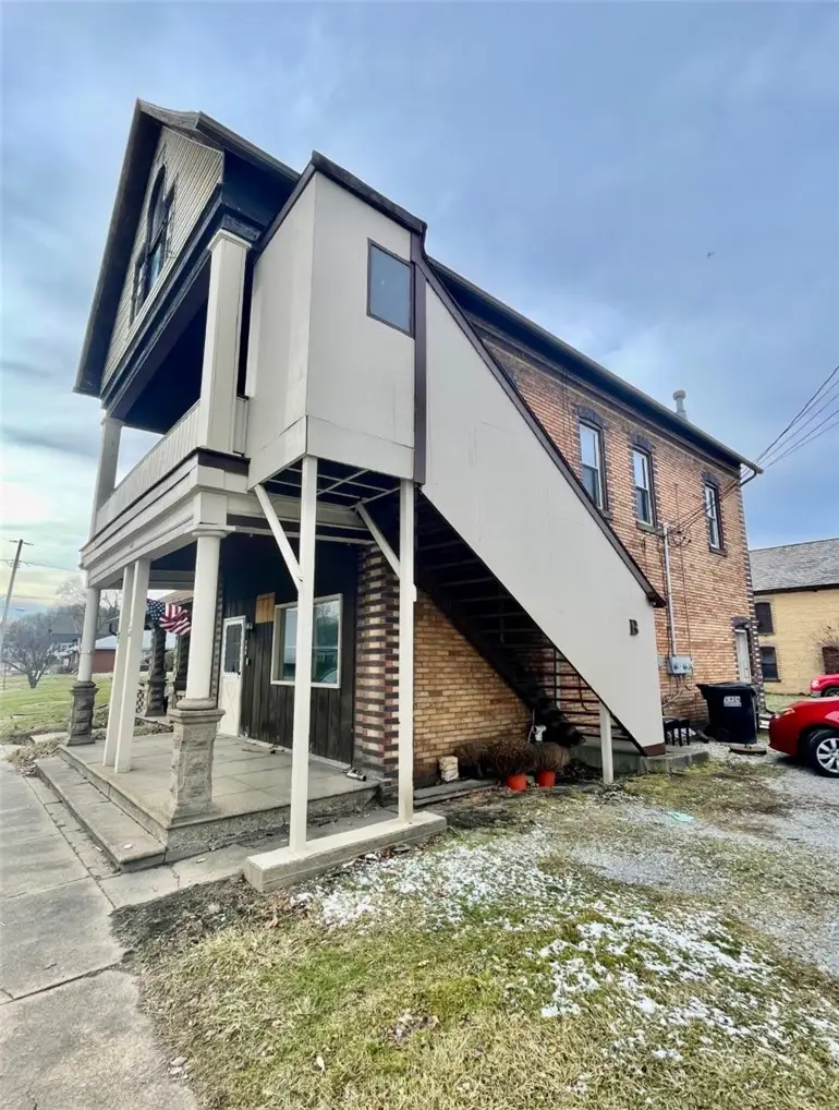 700 Market St, Darlington, PA 16115 - #2