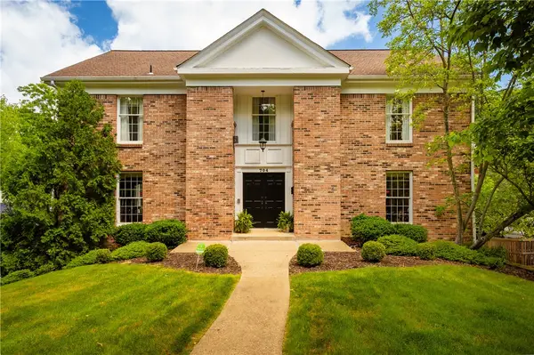 704 Scrubgrass Rd, Pittsburgh, PA 15243