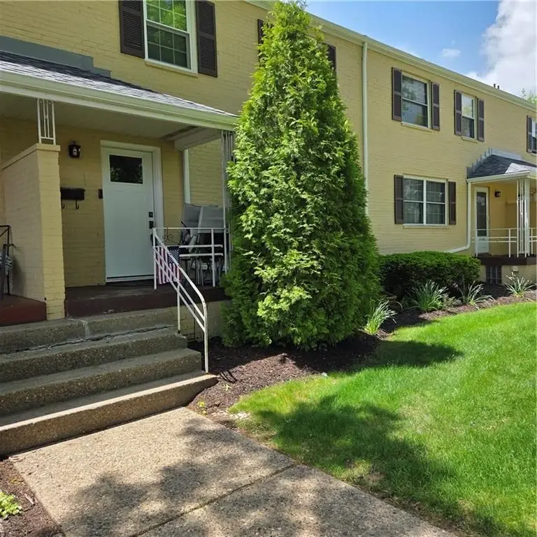 102 Raleigh Ct, Pittsburgh, PA 15237 - #2