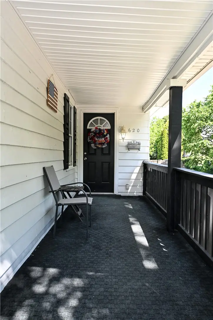 620 Eleanor Ave, Scottdale, PA 15683 - #2