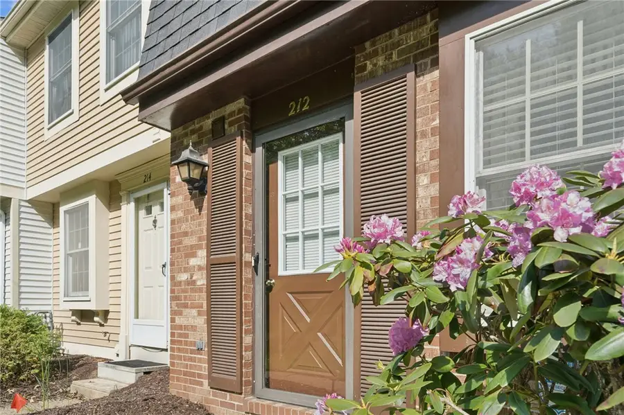 212 Shadowlawn Cir, Pittsburgh, PA 15236 - #3