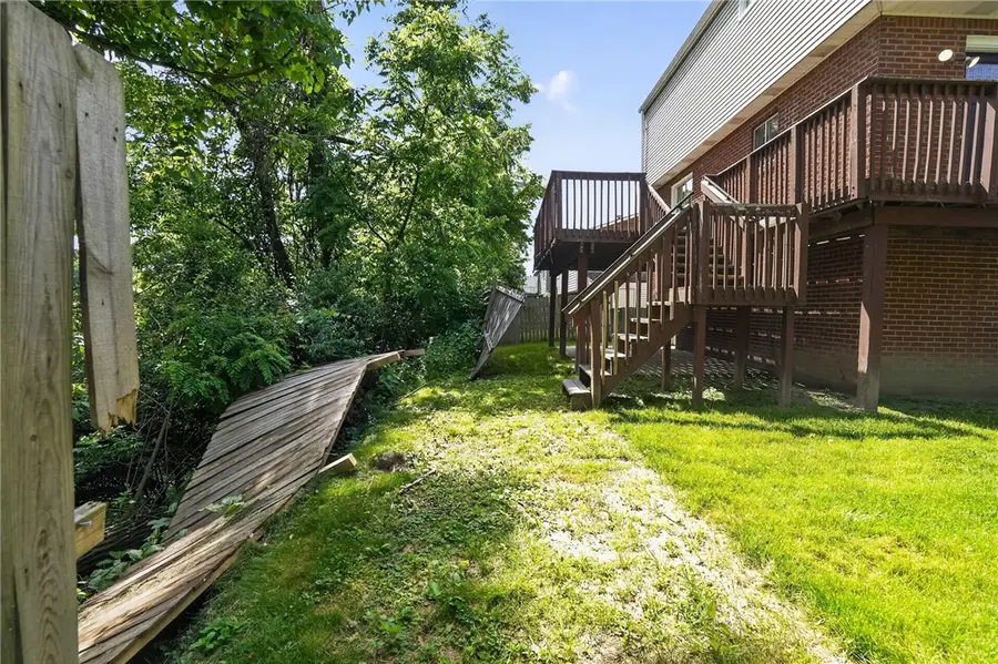 247 Golden Gate Dr, Verona, PA 15147 - #3