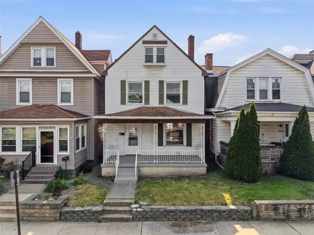 815 Maplewood Ave, Ambridge, PA 15003 - #1