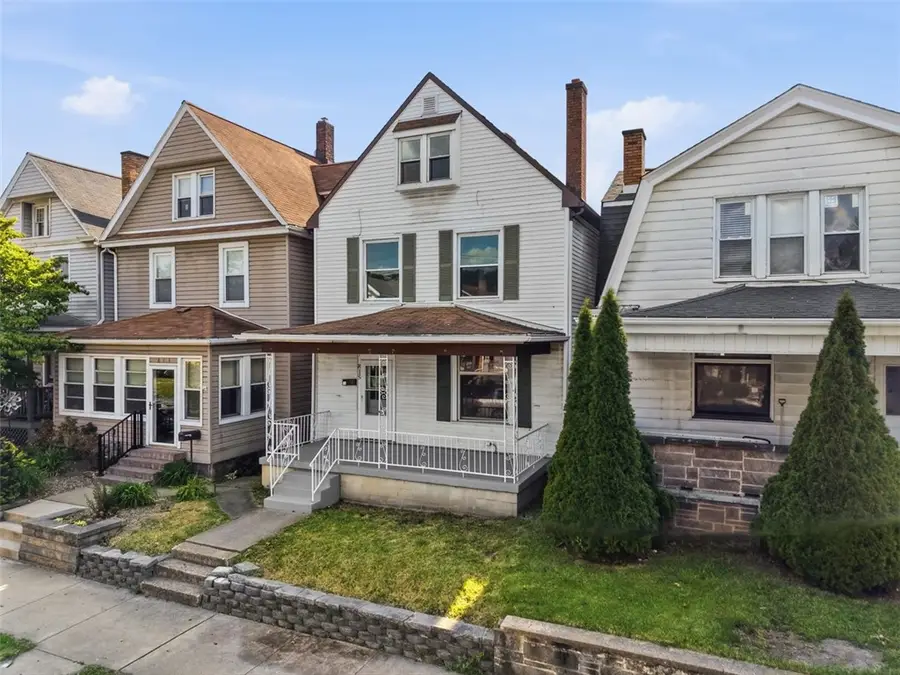815 Maplewood Ave, Ambridge, PA 15003 - #2