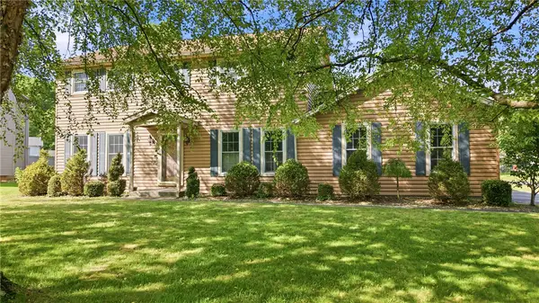 1720 Susan Ct, Hermitage, PA 16148