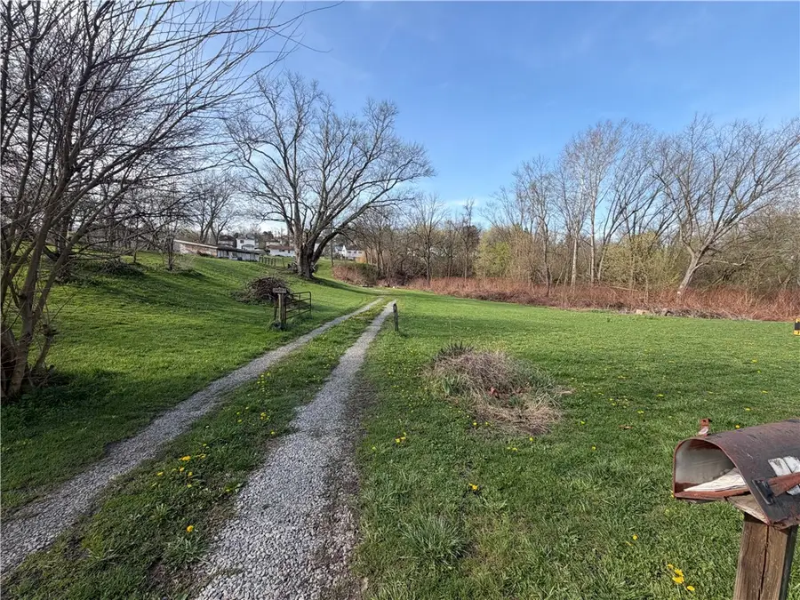 23 Hogsett Ln, Uniontown, PA 15401 - #3