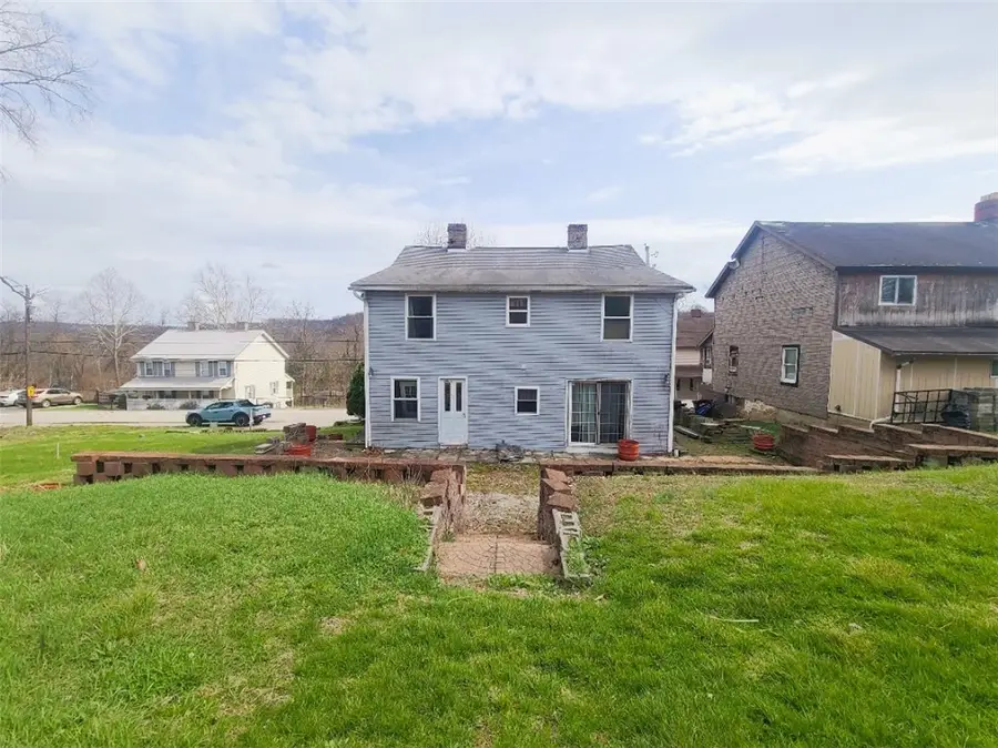 36 Clopper St, Herminie, PA 15637 - #2