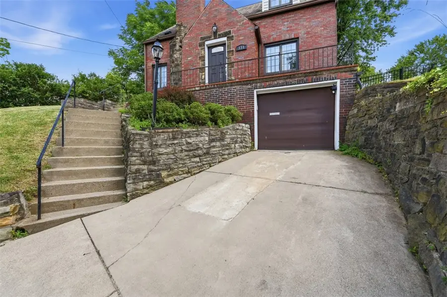 331 Atlanta Dr., Pittsburgh, PA 15228 - #3