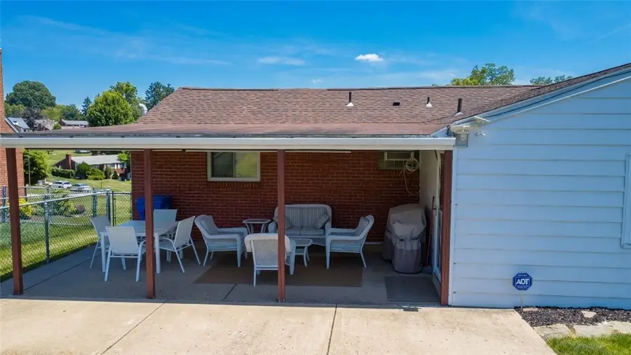 5128 Caste Drive, Pittsburgh, PA 15236 - #2