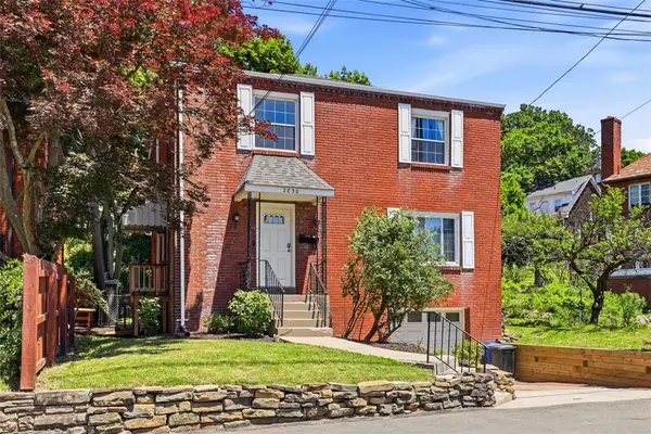2830 Fernwald Rd, Pittsburgh, PA 15217