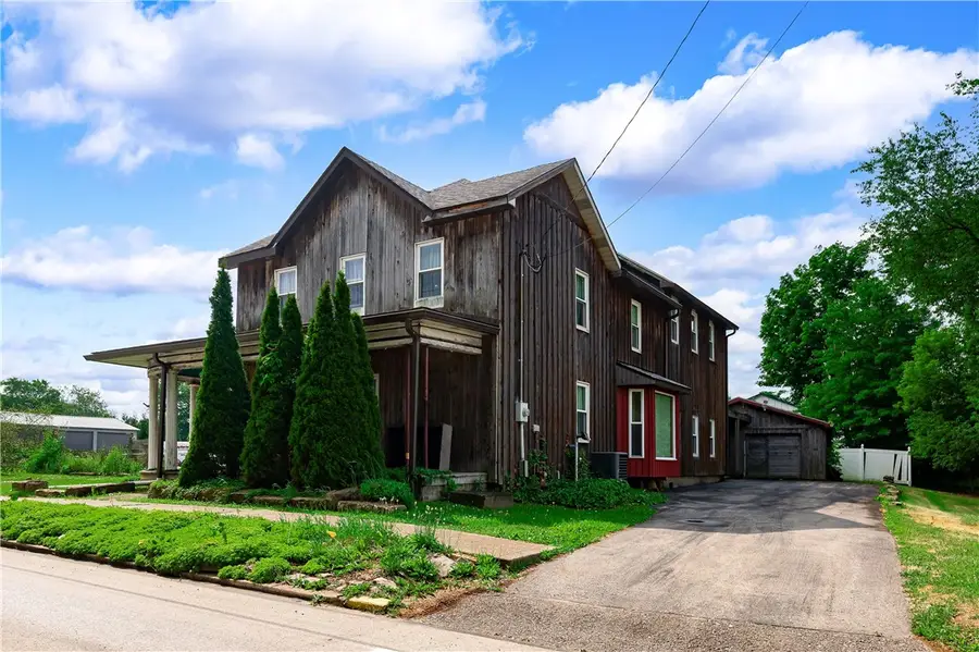 438 Main St, Prospect, PA 16052 - #2