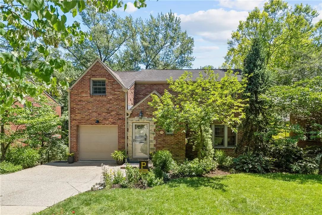 179 Inglewood Dr, Pittsburgh, PA 15228 - #1