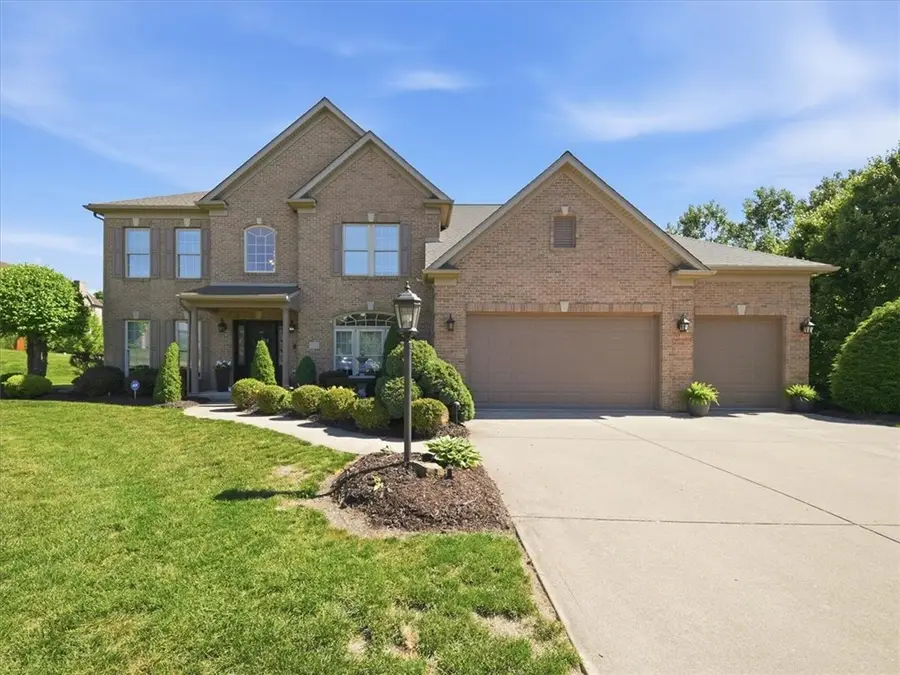 105 Morning Mist Dr, Aliquippa, PA 15001 - #2