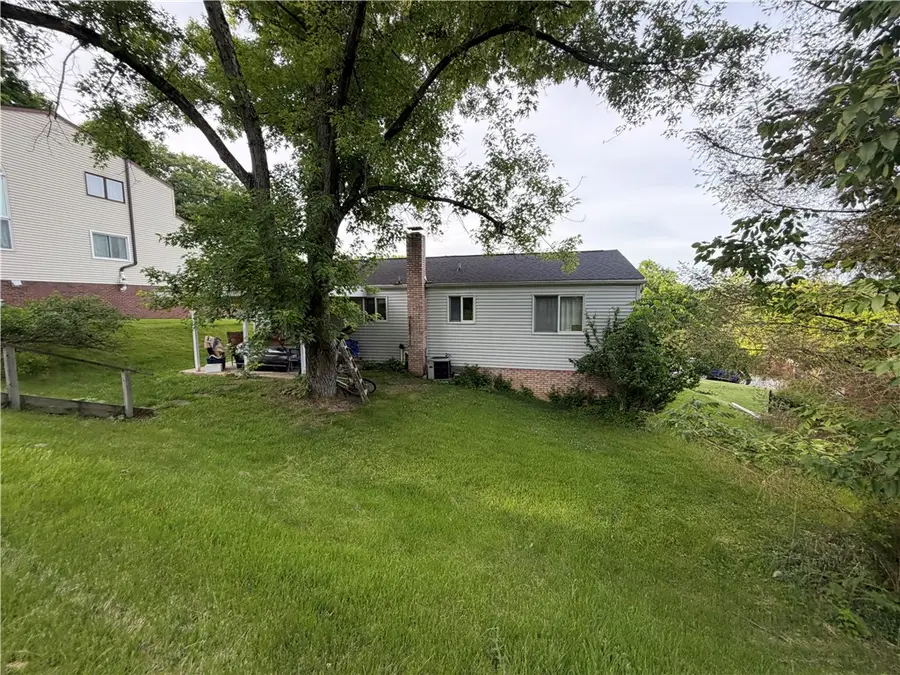 1019 Copsewood Drive, Bethel Park, PA 15102 - #3