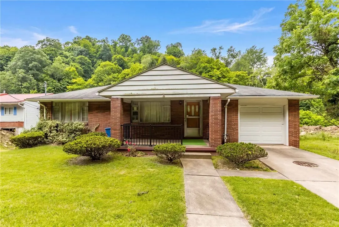 1409 Boston Hollow Rd, McKeesport, PA 15135 - #1