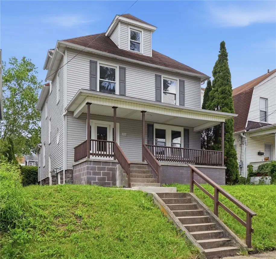 926 Morton St, New Castle, PA 16101 - #1