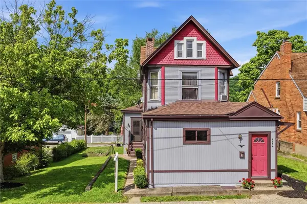 4604 3rd Street, Versailles, PA 15132