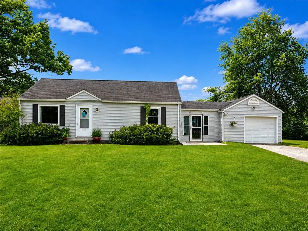 1553 Savannah Rd, New Castle, PA 16101 - #1