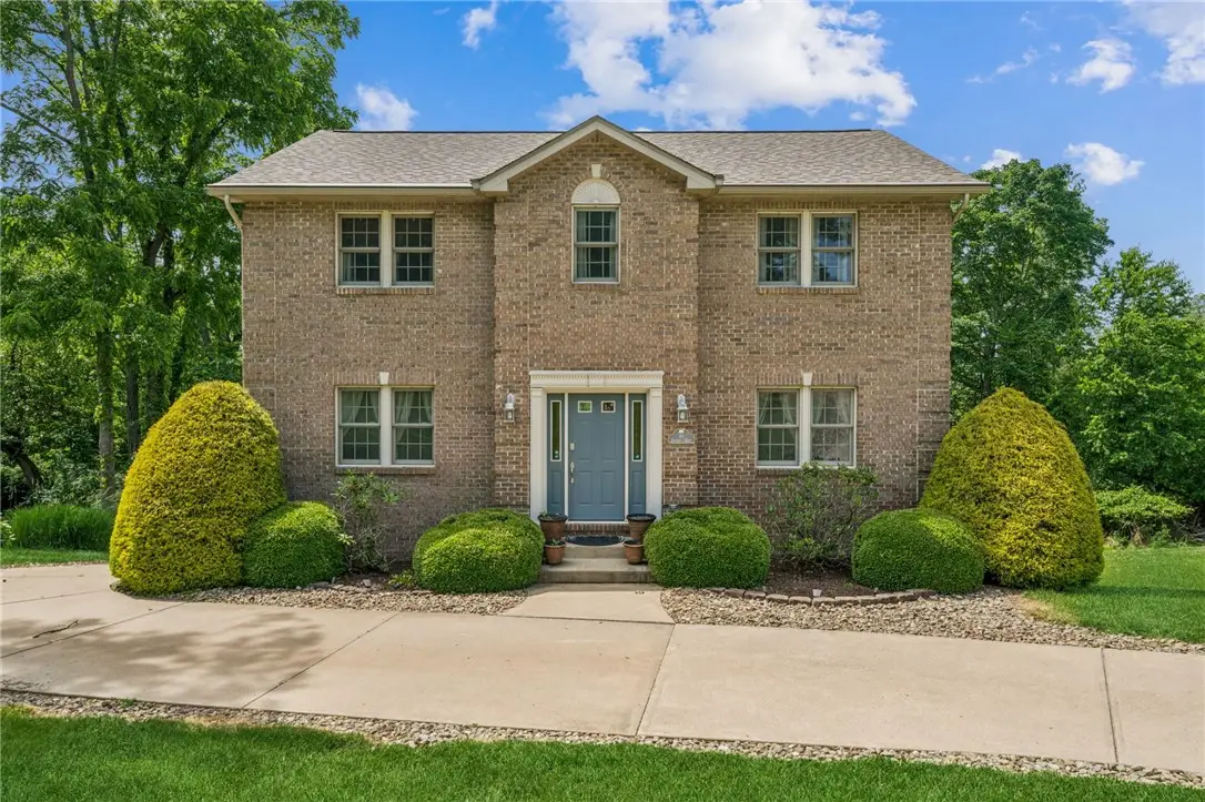 61 Greenhill Dr, Washington, PA 15301 - #1