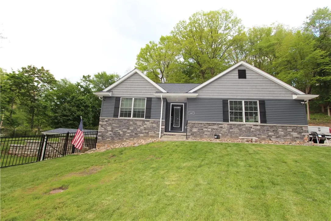 1003 Laurel Hill Dr, Homestead, PA 15120 - #1