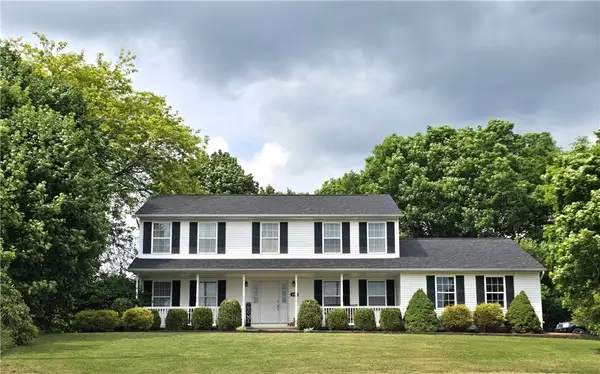 683 Fairview Rd, Washington Twp, PA 16048