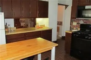 286 Ohio Ave, Clairton, PA 15025 - #3