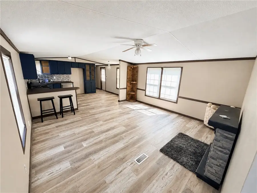 79 Park St, Republic, PA 15475 - #2