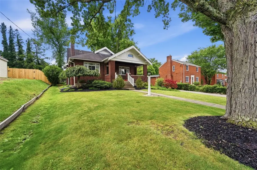 217 Iola St, Glenshaw, PA 15116 - #2