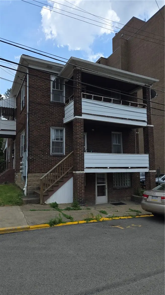 540 Brinton Ave, Trafford, PA 15085 - #1