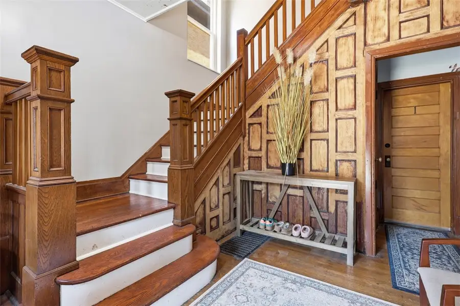 146 S Bryant Ave, Pittsburgh, PA 15202 - #2