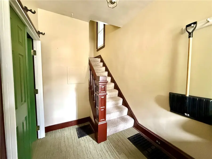 2242 Milligan Ave, Pittsburgh, PA 15218 - #3
