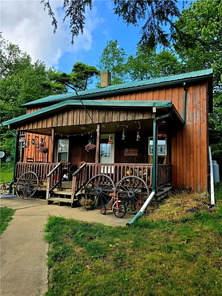228 Sandmine Ln, Punxsutawney, PA 15767 - #2