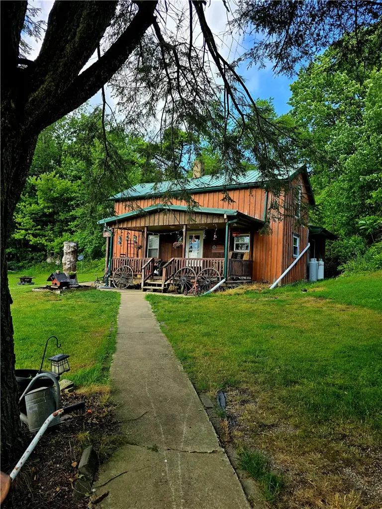 228 Sandmine Ln, Punxsutawney, PA 15767 - #3