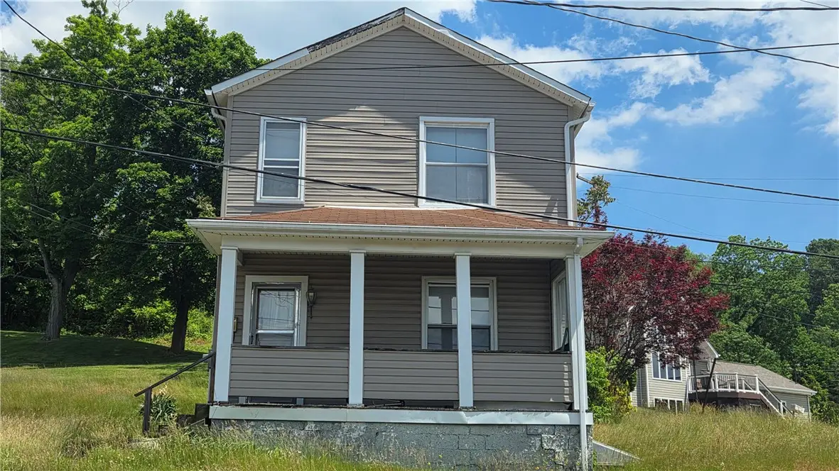 104 Railroad St, McDonald, PA 15057 - #1