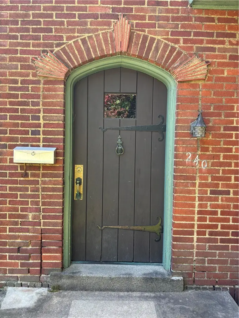 240 Parkway Drive, Pittsburgh, PA 15228 - #2