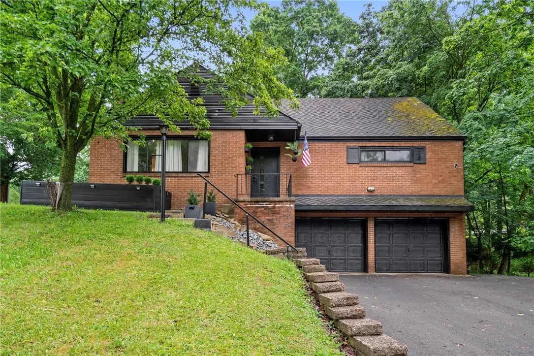 328 Thompson Run Rd, Pittsburgh, PA 15237 - #1