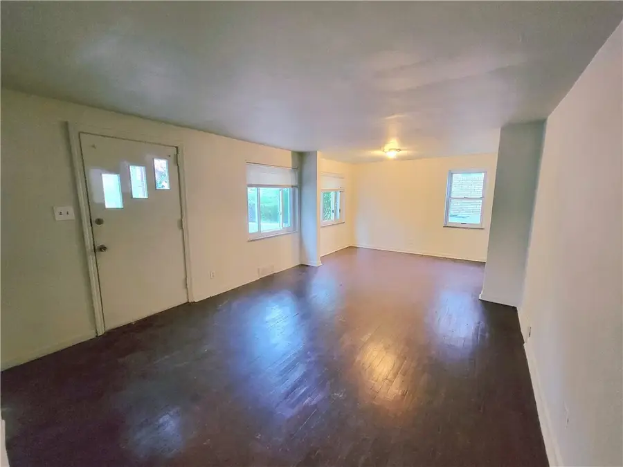 1113-1115 Woodbine St, Pittsburgh, PA 15201 - #3