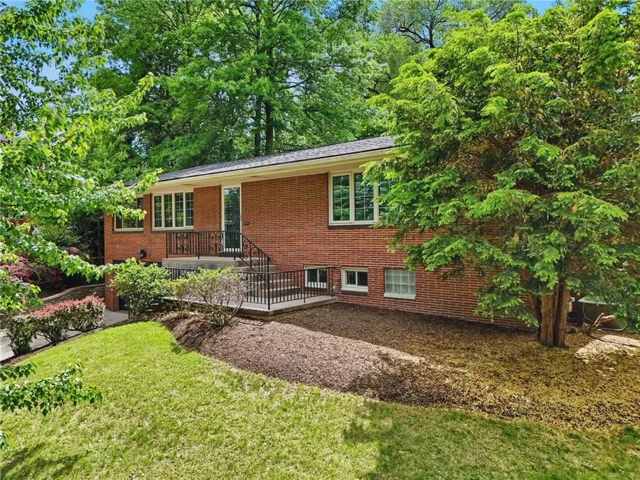 450 Willow Dr, Pittsburgh, PA 15243 - #3
