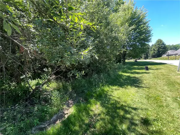 Lot#44 Pierce Bluffs Drive, Hermitage, PA 16142