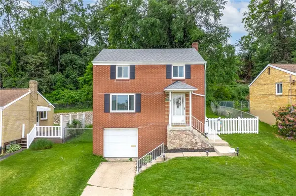 1431 Overdale Dr, Homestead, PA 15120
